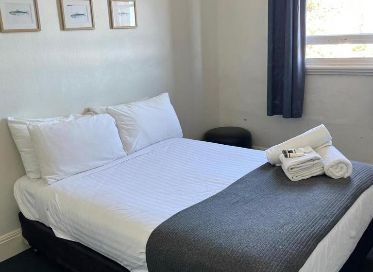 Номер Стандарт, Beachside Budget Rooms