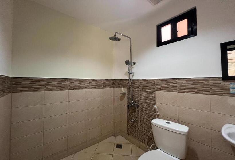 Quarto Estandar, Dinah S Tourist Inn