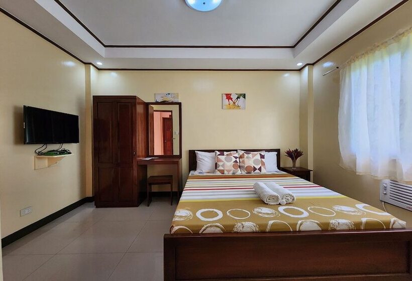 Quarto Estandar, Dinah S Tourist Inn