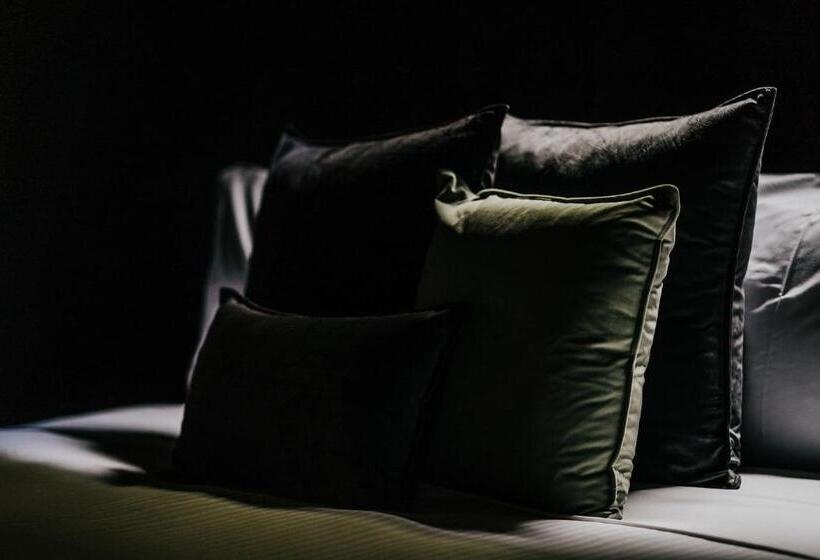 Стандартный Номер Кровать Кинг, The Amalfi Minimalist Room G
