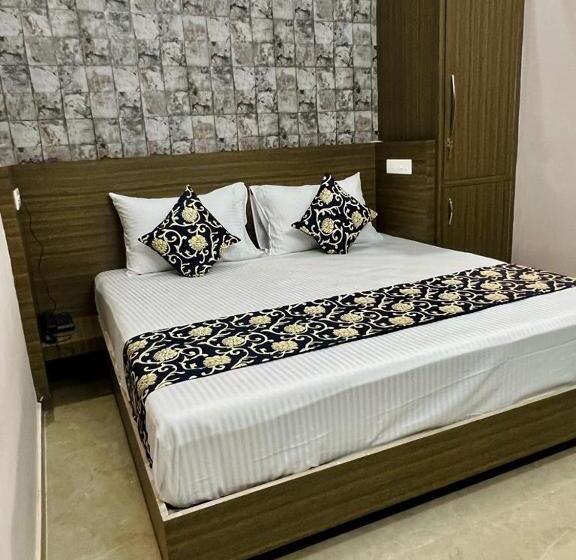 豪华房间, R G Bilkha Hotel And Resorts