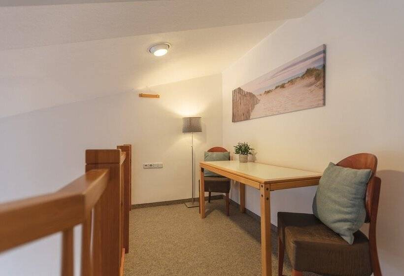 基本三人间, Garner Hotel Kiel - Akademie