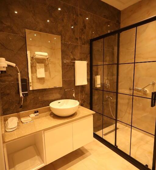 带阳台套房, Green Roof Hotel & Spa