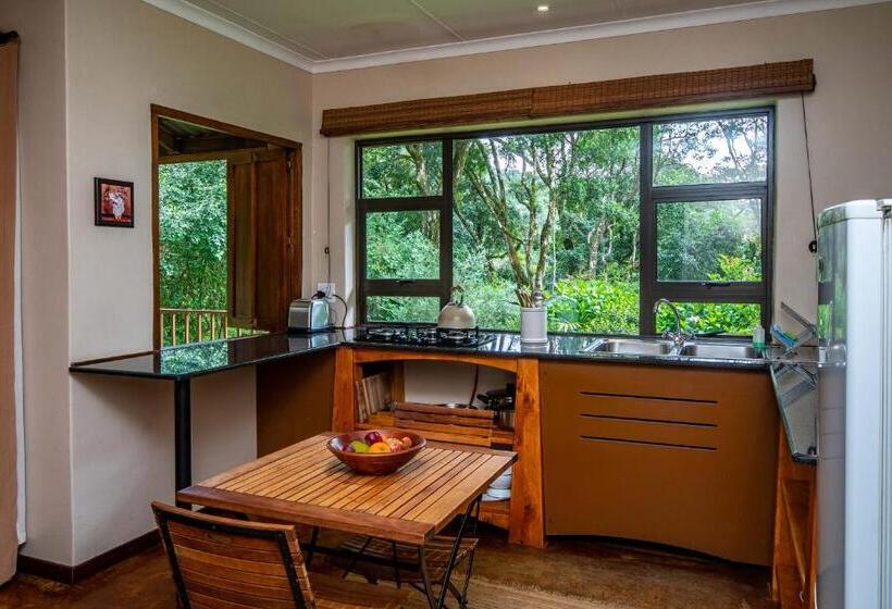 Номер Стандарт Вид на Сад, Kuhestan Farm Cottages