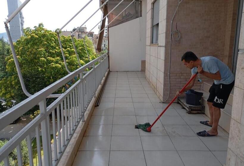 豪华房间, Friends Hostel