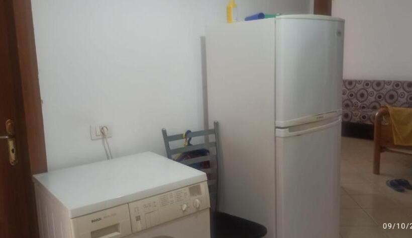 豪华房间, Friends Hostel