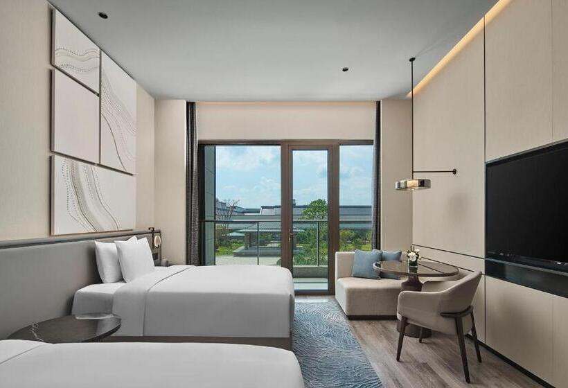 اتاق استاندارد با چشم‌انداز باغ, Crowne Plaza Ganzhou, An Ihg