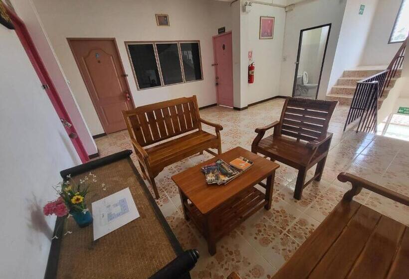 Номер Deluxe с Балконом, Home One Love Ayutthaya Main Zone By Baan One Love Group