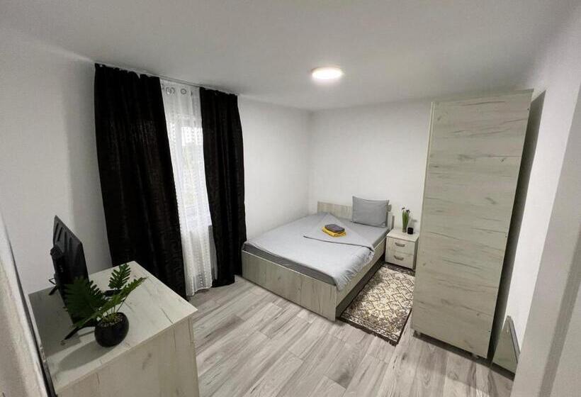 Апартаменты 1 Спальня, La Luna Imobiliare