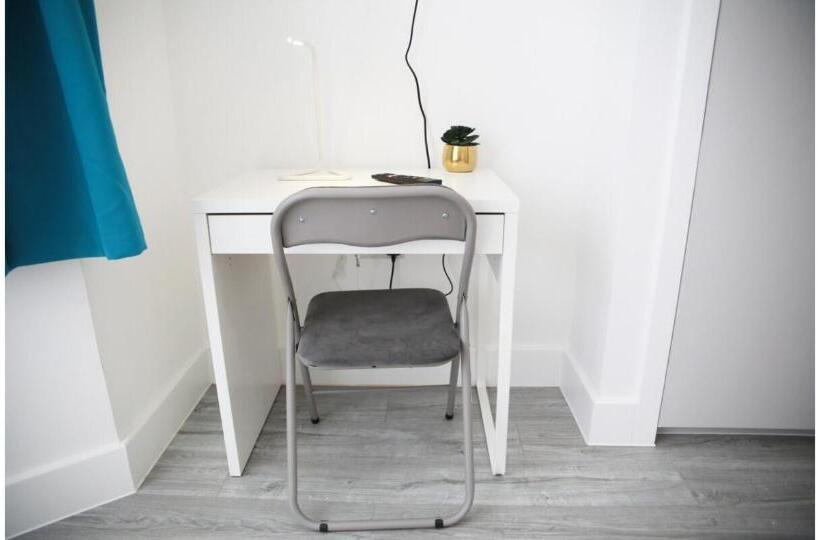 Номер Basic, Cricklewood Deluxe Ensuite Room