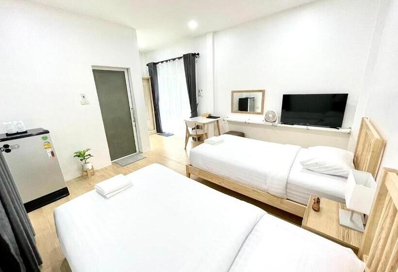 Номер Стандарт Вид на Сад, Farm View Resort @uthai Thani ฟาร์มวิว รีสอร์ท อุทัยธานี