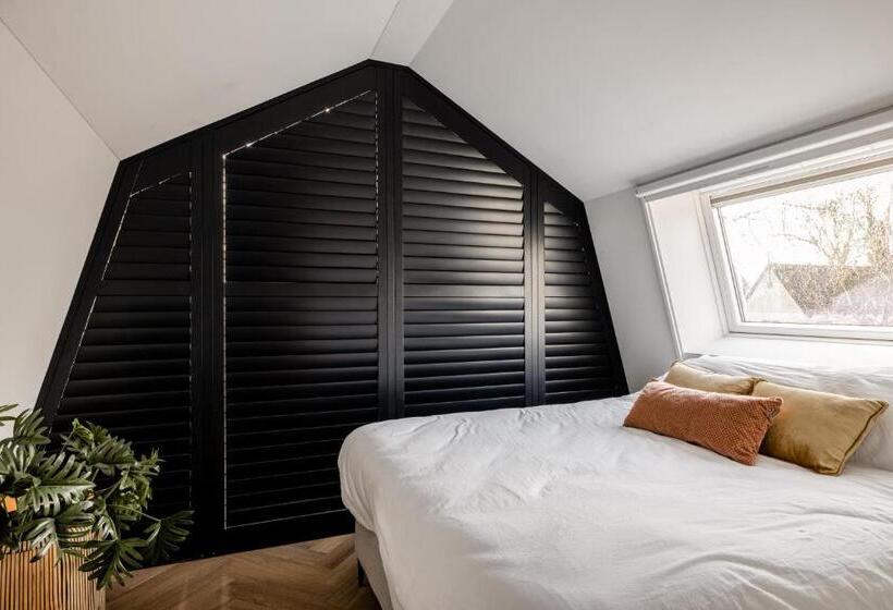 Дом 2 Спальни, Lovely Private Cottage Near Amsterdam