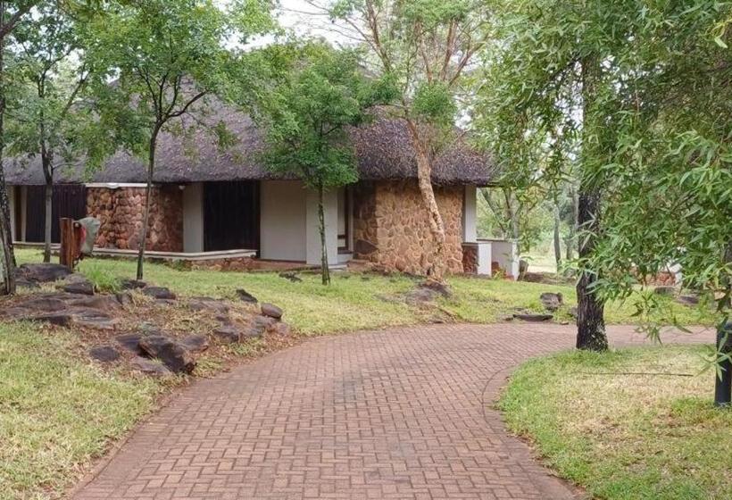 Номер Deluxe, Ilanga Safari Lodge   Welgevonden Game Reserve