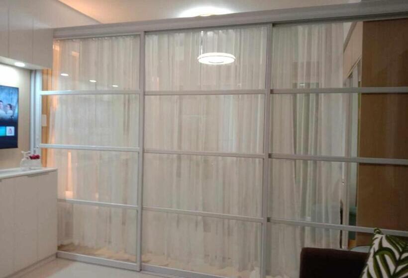 Апартаменты 1 Спальня с Балконом, Oasis Chic By The Bay Pasay City Near Mall Of Asia