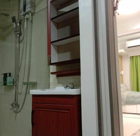 Апартаменты 1 Спальня с Балконом, Oasis Chic By The Bay Pasay City Near Mall Of Asia