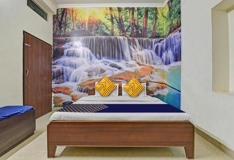 三人经典房间, Spot On Hotel Gangaur Midway