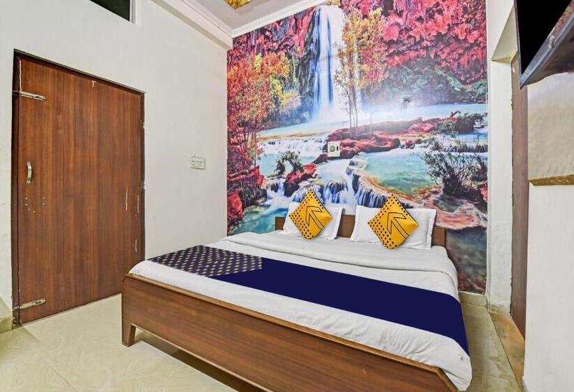 三人经典房间, Spot On Hotel Gangaur Midway