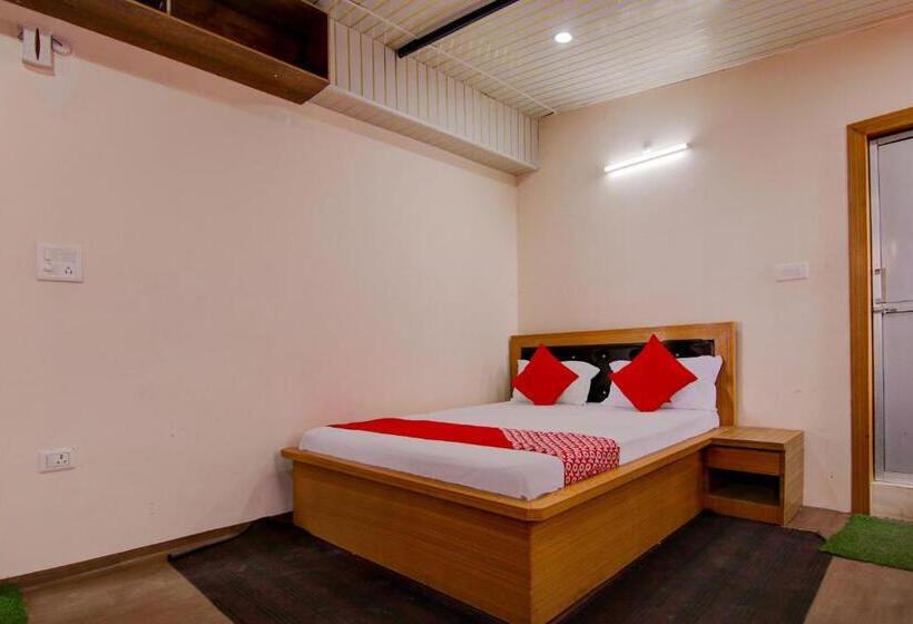 三人经典房间, Oyo Flagship Sadhna Home Stay