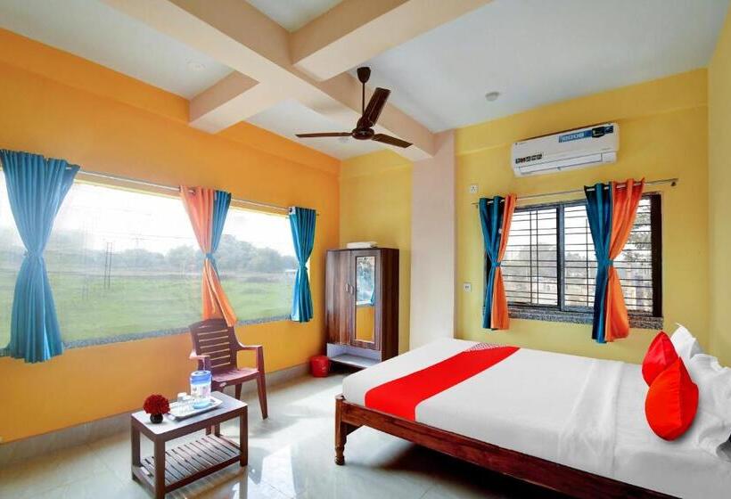 Трехместный Номер Классика, Oyo Subha Utsab Guest House