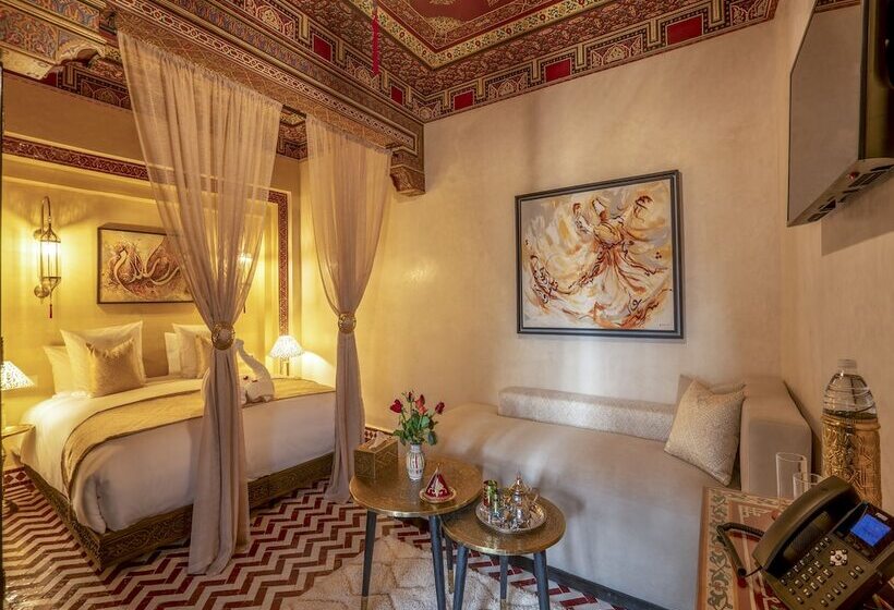 اتاق سوپریور سه تخته, Riad Almisk