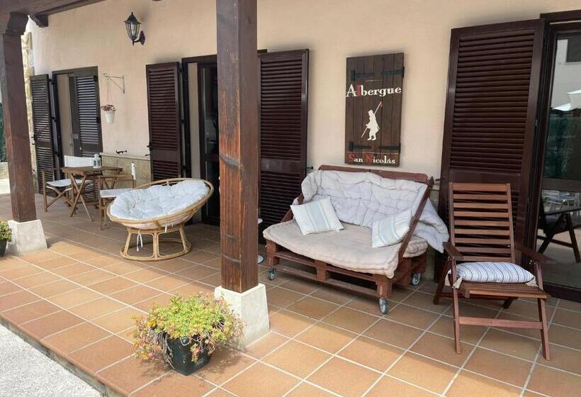 Дом 4 Спальни, Albergue San Nicolas