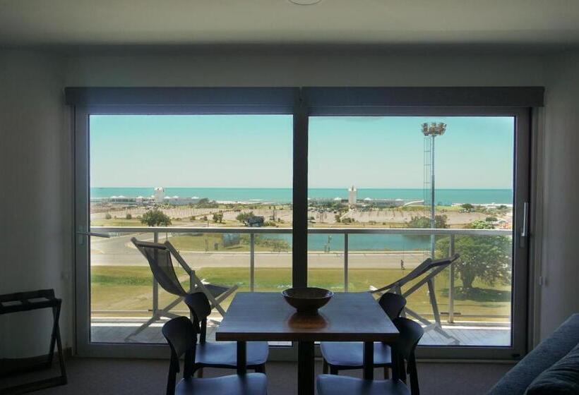 Apartamento 1 Dormitório Vista Mar, Apart Hotel Ulises   Club De Mar