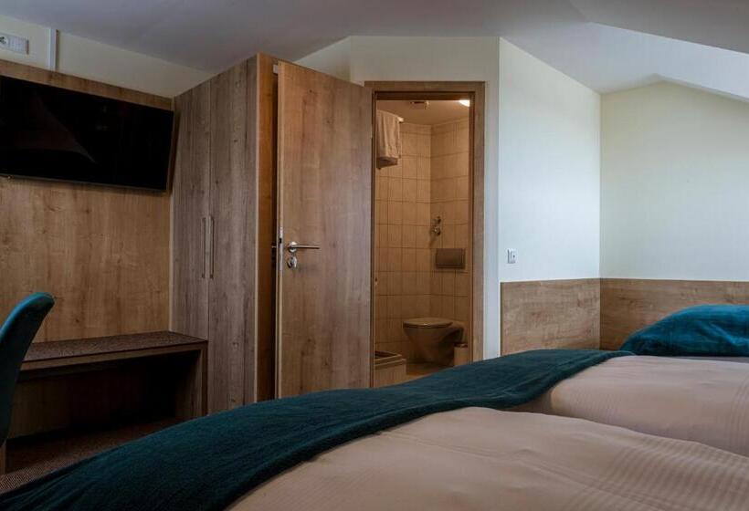 חדר סטנדרט, Gasthof Hotel Drei Tannen Altdorf