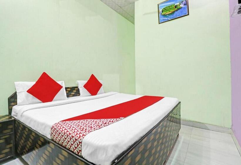Трехместный Номер Классика, Oyo 84441 Hotel Maharaja