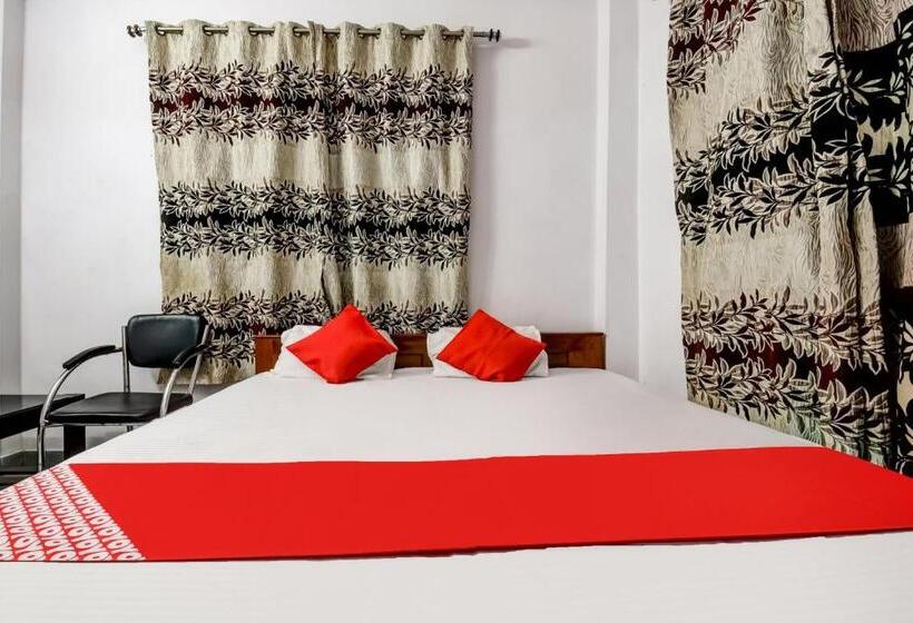 اتاق استاندارد, Oyo Flagship Hotel Capital Hill