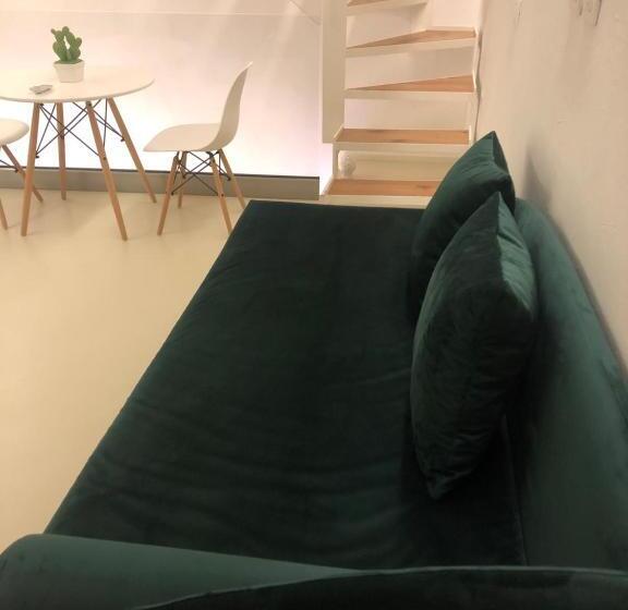 디럭스 룸, Suite61