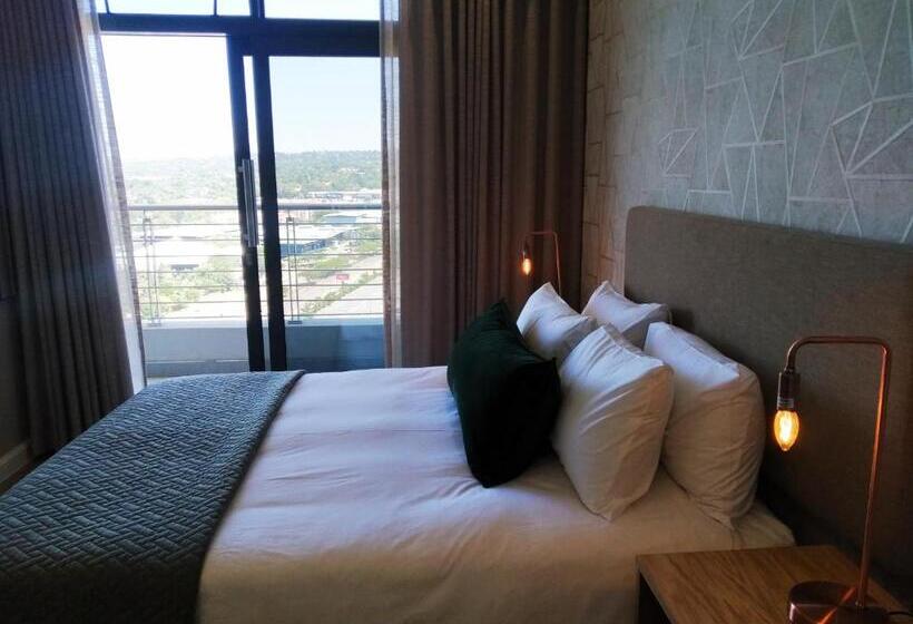 Quarto Deluxe com Sacada, Menlyn Apartment