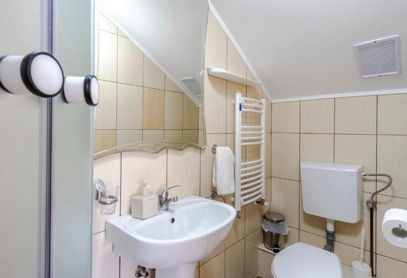 Quarto Estandar, Pensiunea Bucovina