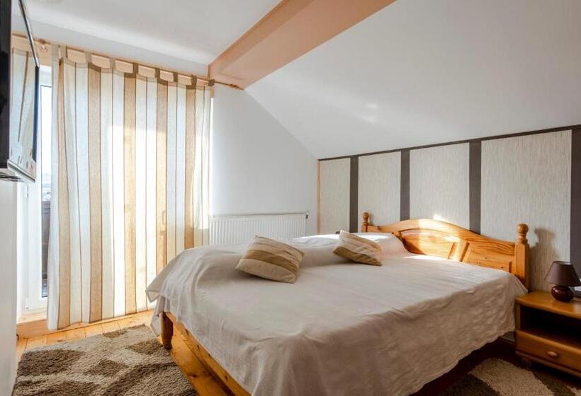 Quarto Estandar, Pensiunea Bucovina