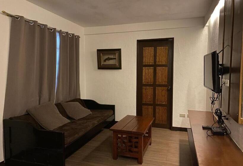 Семейный Номер, El Puerto Marina Beach Resort & Vacation Club