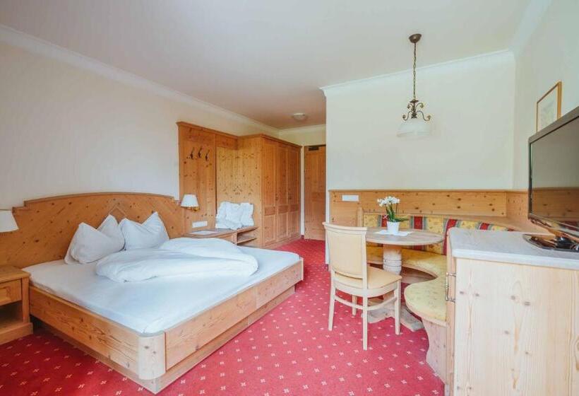 Номер Стандарт Вид на Горы, Wanderhotel Teiserhof