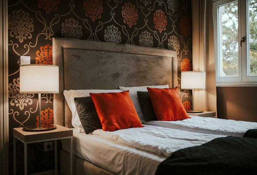 Номер Deluxe, Dębowy Biowellness & Spa Góry Sowie