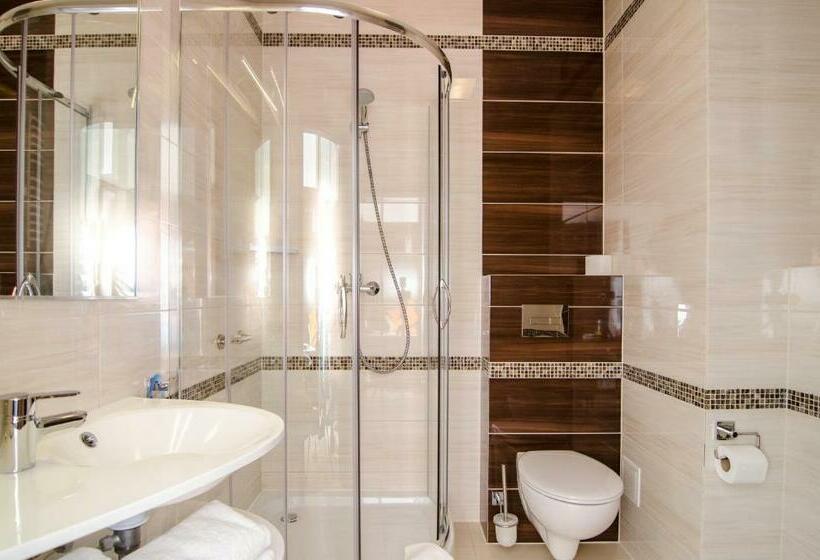 Quarto Familiar, Emocja Spa