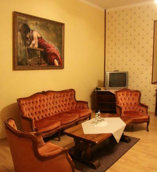 Номер Стандарт, I Restauracja Chopin