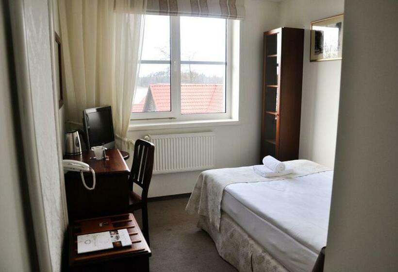 标准单人间, Jabłoń Lake Resort