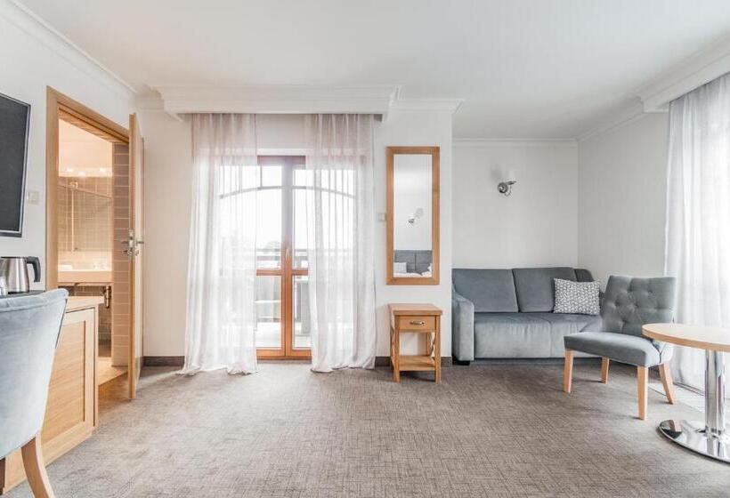 Quarto Deluxe com Sacada, Kahlberg