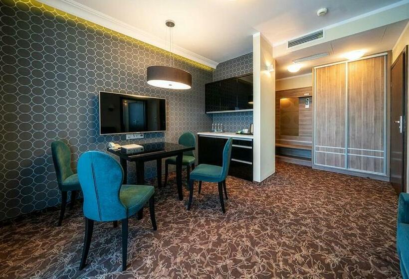 Апартаменты 1 Спальня с Террасой, Korona