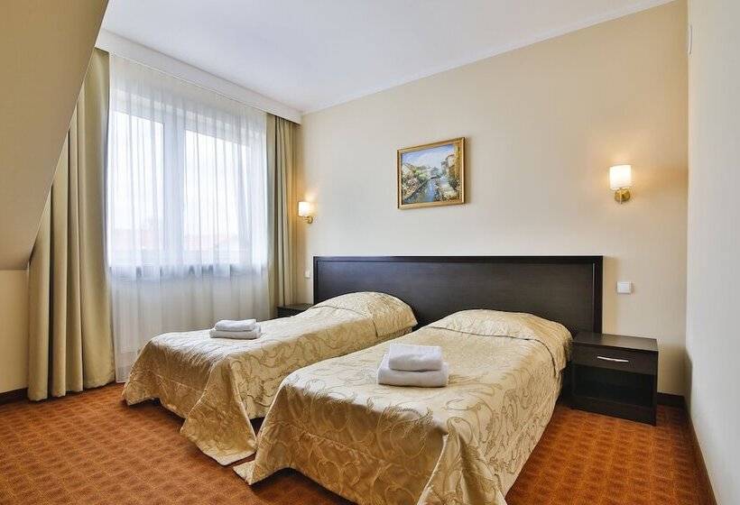 Номер Стандарт, Victoria