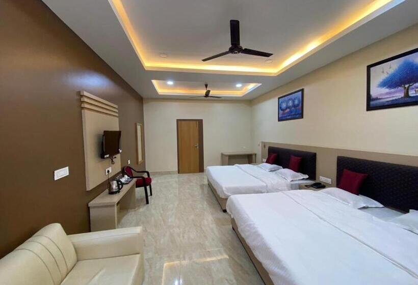 四人豪华间, Grace Inn Guest House, Near Airport And Ion Digital