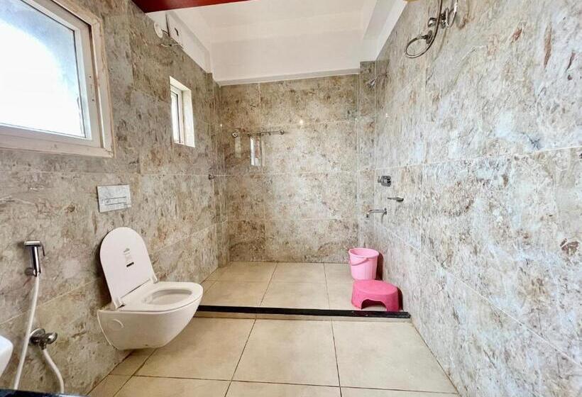 经济房, Subham Beach Inn ! Puri Near Sea Beach And Temple Fully Air Conditioned Hotel With Lift And Parking