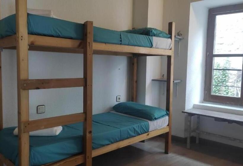 Семейный Номер, Albergue Villanúa Tritón   4 Hab   Máx 14 Personas