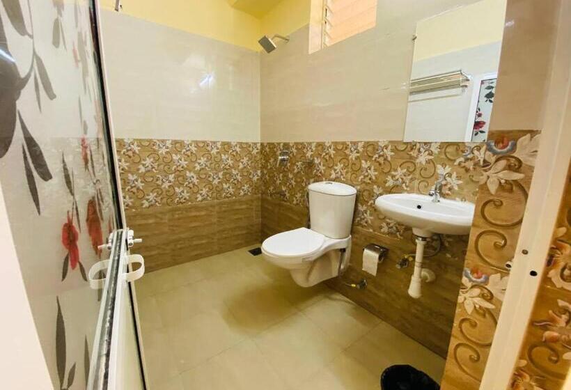 Economy Zimmer, Obrigado Cottages