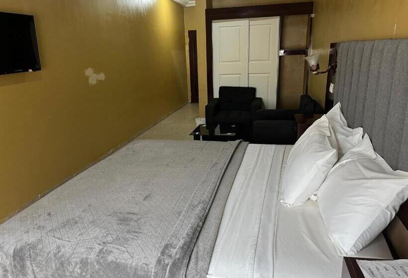 Deluxe Suite King Bed, Enclave Hotel Abuja