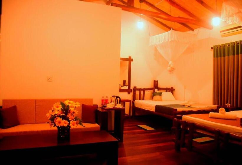 Номер Стандарт, River Place Resort Udawalawa