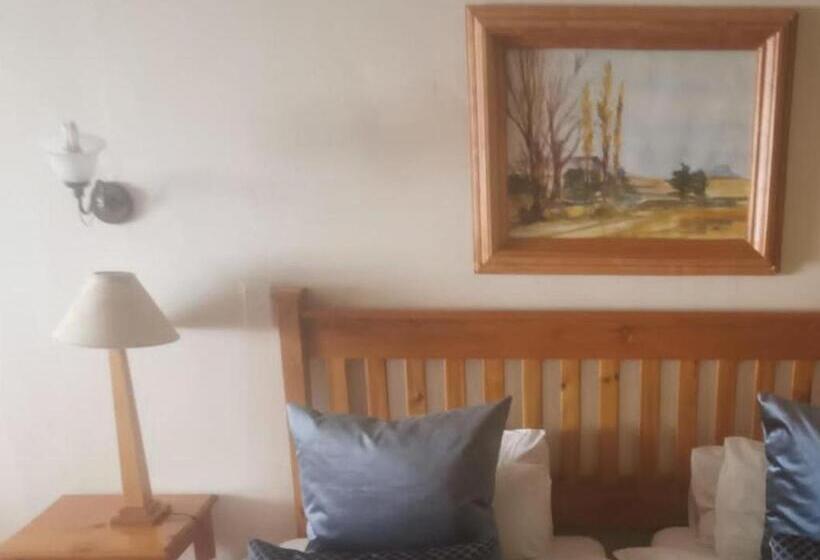 Стандартный Номер Кровать Кинг, Tom S Place Guest House