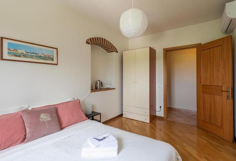 Четырехместный Номер Стандарт, L Antica Colombaia; B&b Room With Private Terrace